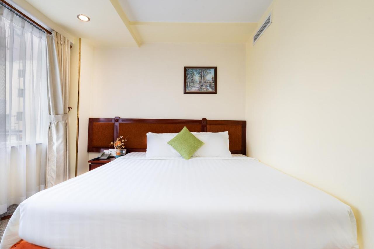 Lucasta Saigon Hotel 胡志明市 外观 照片