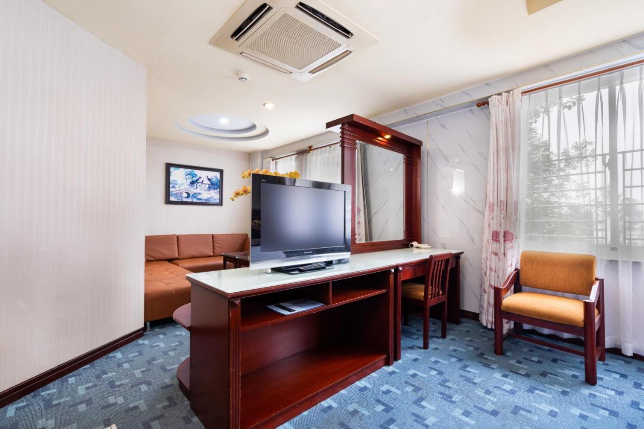 Lucasta Saigon Hotel 胡志明市 外观 照片
