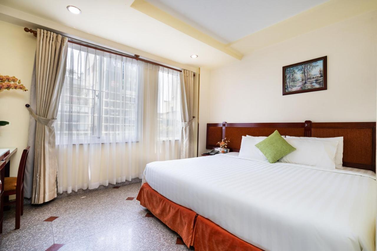 Lucasta Saigon Hotel 胡志明市 外观 照片