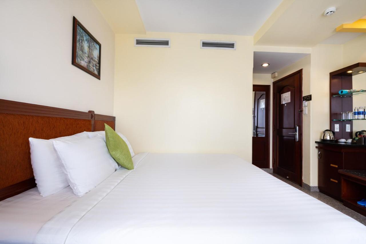 Lucasta Saigon Hotel 胡志明市 外观 照片