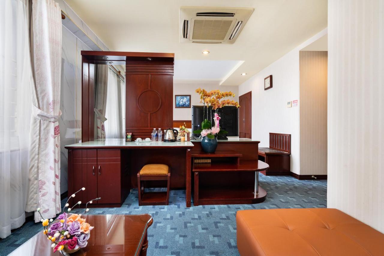 Lucasta Saigon Hotel 胡志明市 外观 照片