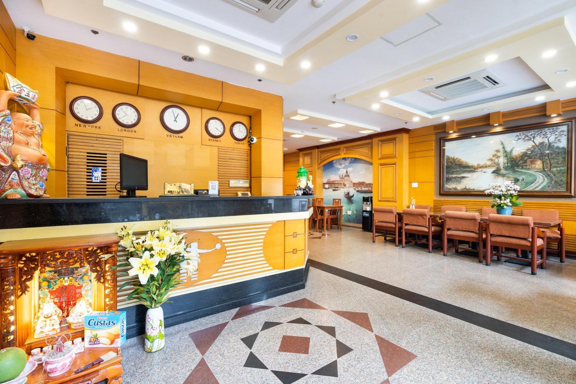 Lucasta Saigon Hotel 胡志明市 外观 照片